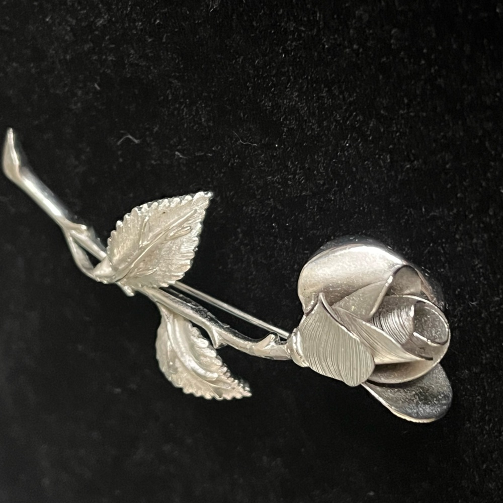 Beautiful Vintage Pastelli Long Stemmed Rose